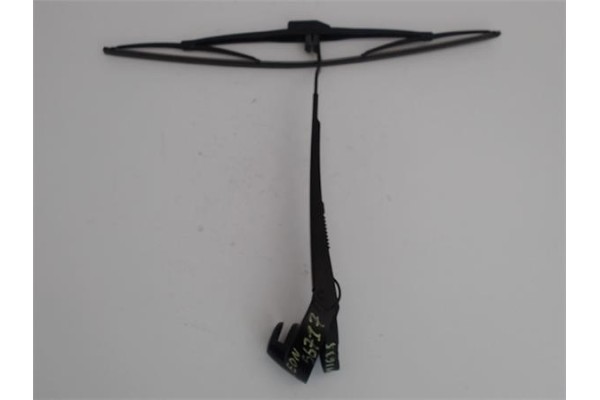 Recambio de brazo limpiaparabrisas trasero para seat leon (1m1) 1.6 16 v referencia OEM IAM 1M6955707  