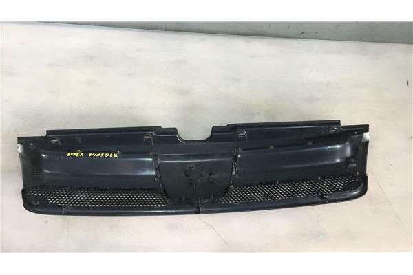 Recambio de rejilla capo para peugeot boxer furgón (244) 2.2 hdi referencia OEM IAM 1304703070  