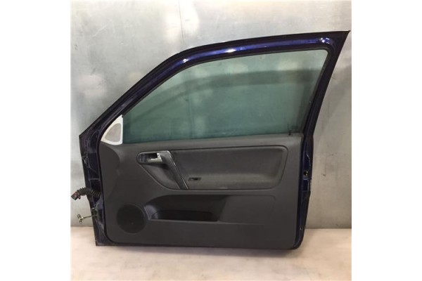 Recambio de puerta delantero derecha para volkswagen polo iii berlina (6n2) 1.9 trendline referencia OEM IAM 6N3831056J  