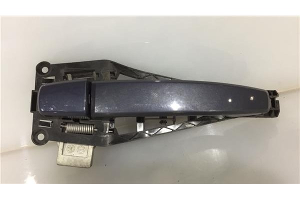 Recambio de maneta exterior trasero izquierda para opel astra h berlina 1.7 cdti referencia OEM IAM 24463749  