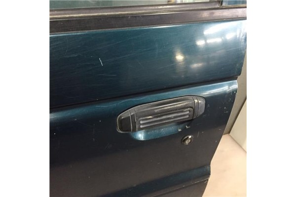 Recambio de puerta delantero izquierda para galloper super exceed 2.5 t.d. referencia OEM IAM MR439493  