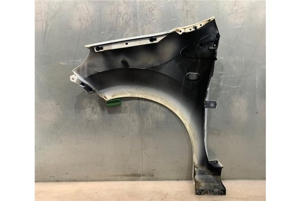 Recambio de aleta delantero derecha para renault twingo (cn0_) 1.2 16v (cn0a) referencia OEM IAM 631000558R 7701478882 770147787