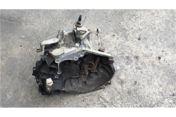 Recambio de caja cambios manual para citroen xsara coupe 1.8i 16v sx referencia OEM IAM 20CN28  