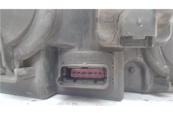 Recambio de faro delantero izquierdo para peugeot 406 berlina (s1/s2) referencia OEM IAM   