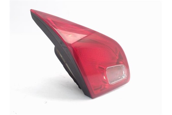 Recambio de piloto porton trasero izquierdo para opel astra j berlina 5p 1.6 excellence referencia OEM IAM 1222265 55108716 1336
