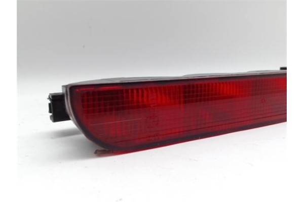 Recambio de luz central de freno para fiat bravo (182) 1.4 12v sx referencia OEM IAM 260196  