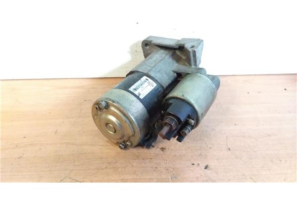 Recambio de motor arranque para renault clio iii 1.5 dci referencia OEM IAM 8200227092 M000T91581 8200021396 , RENAULT | 8200426
