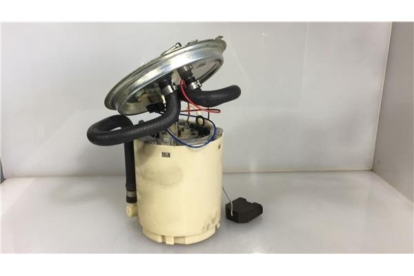 Recambio de bomba combustible para opel corsa b 1.0 i 12v referencia OEM IAM 815019  