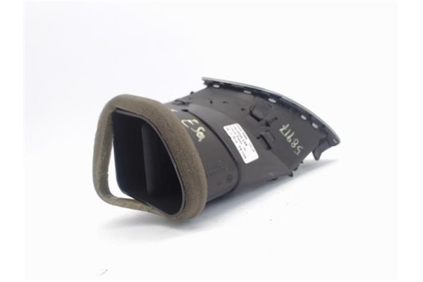 Recambio de rejilla entrada de aire para opel astra j berlina 5p 1.6 excellence referencia OEM IAM 13420496  