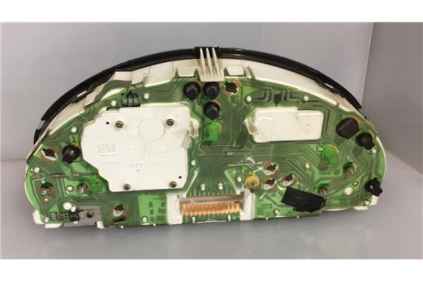 Recambio de cuadro completo para opel corsa b 1.0 i 12v referencia OEM IAM 81117906 87001297 
