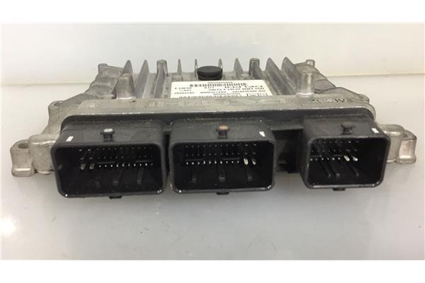 Recambio de centralita para peugeot 407 sw 2.0 hdi 135 referencia OEM IAM 9665465580 9663548180 