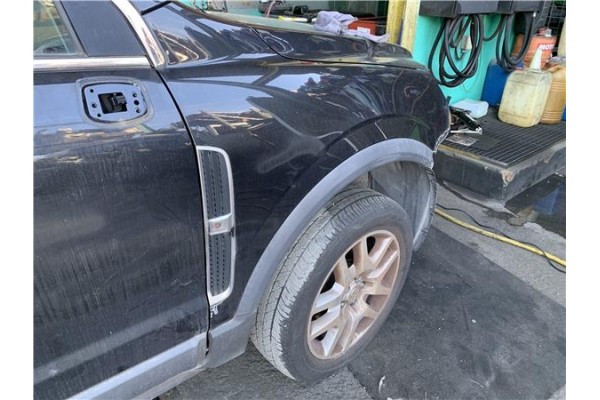 Recambio de aleta delantero derecha para opel antara 2.2 selective referencia OEM IAM 95930053 95474105 