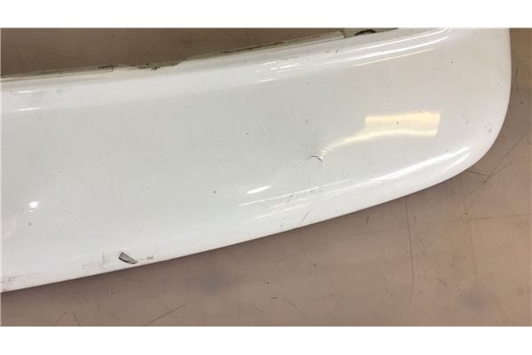 Recambio de rejilla capo para suzuki swift ii sedán (ah, aj) 1.3 (sf413, ah35, ma) referencia OEM IAM 7211280EC05PK  