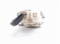 Recambio de cierre electromagnetico porton para suzuki swift iii (sg) 1.3 referencia OEM IAM 8251063J00  