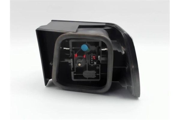 Recambio de piloto trasero izquierdo para citroen xantia berlina 2.0 hdi 90 referencia OEM IAM 2223  