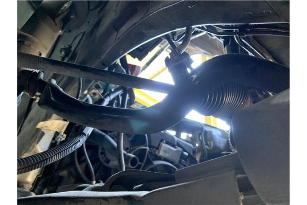 Recambio de barra estabilizadora delantero para opel antara 2.2 selective referencia OEM IAM 20921407  