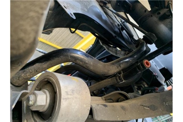 Recambio de barra estabilizadora delantero para opel antara 2.2 selective referencia OEM IAM 20921407  