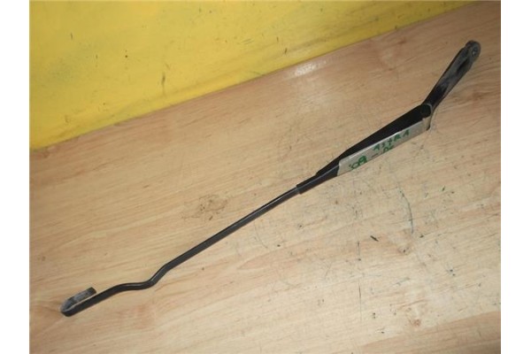 Recambio de brazo limpiaparabrisas delantero derecho para opel astra g berlina (1998) 2.0 dti 16v referencia OEM IAM   