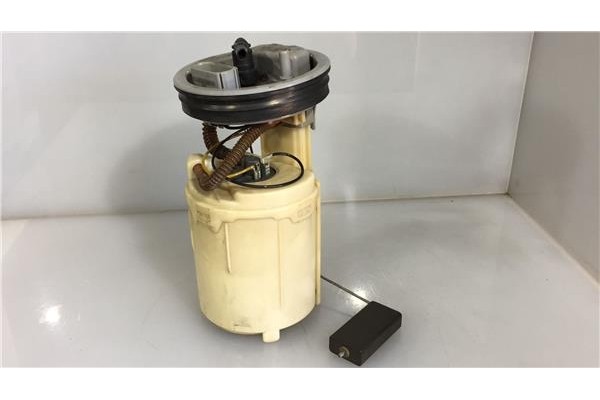 Recambio de bomba combustible para seat ibiza (6k3) 1.4 referencia OEM IAM 6K0919051D 228233003002 
