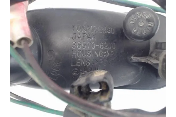 Recambio de piloto niebla trasero para suzuki swift iii (sg) 1.3 referencia OEM IAM 3657062J0  