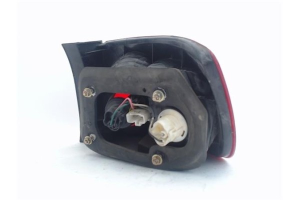 Recambio de piloto trasero izquierdo para hyundai elantra (xd) referencia OEM IAM 924112D200  