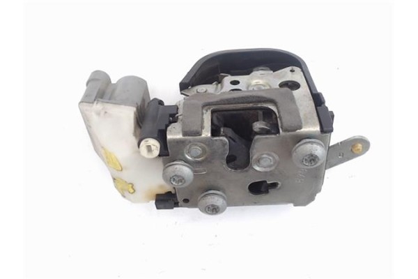 Recambio de cierre electromagnetico trasero derecho para alfa romeo 147 (190) 1.9 jtdm 16v referencia OEM IAM   