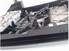 Recambio de luz delantero central techo para opel astra j 1.7 cdti referencia OEM IAM 13251594  