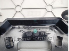 Recambio de luz delantero central techo para opel astra j 1.7 cdti referencia OEM IAM 13251594  