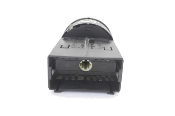 Recambio de mando de luces para volkswagen polo iv (9n1) 1.4 16v referencia OEM IAM 6Q0941531C20H TC4600941531C 