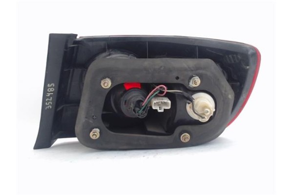 Recambio de piloto trasero izquierdo para hyundai elantra (xd) referencia OEM IAM 924112D200  