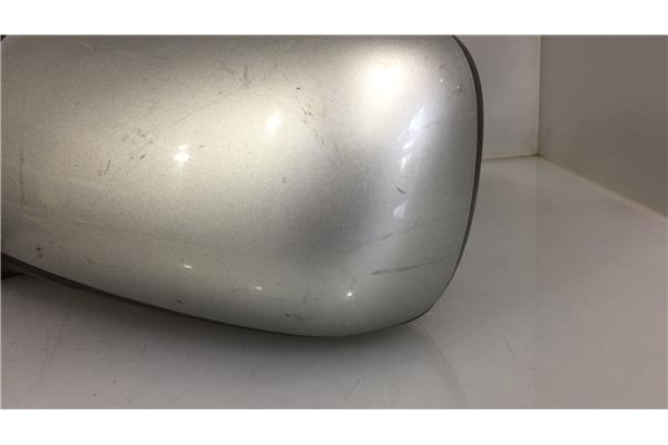 Recambio de retrovisor electrico izquierdo para toyota avensis berlina (t22) 1.6 vvt-i referencia OEM IAM 8794505010 8790605012 