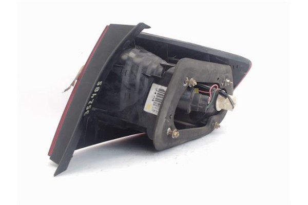 Recambio de piloto trasero izquierdo para hyundai elantra (xd) referencia OEM IAM 924112D200  