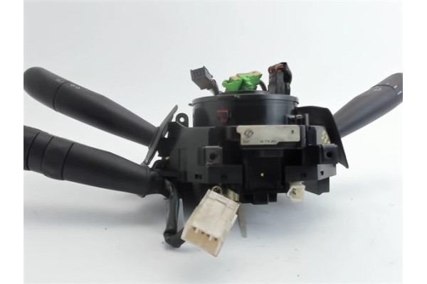Recambio de mando de luces para alfa romeo 156 1.9 jtd 8v distinctive referencia OEM IAM 0265005428  