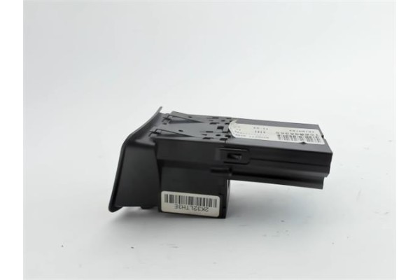 Recambio de reloj cuenta kilometros para opel vectra c berlina 2.2 16v referencia OEM IAM 29822501112  