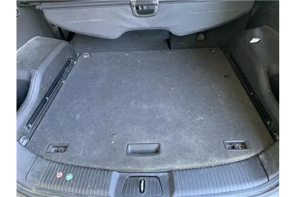 Recambio de guarnecido piso maletero para opel antara 2.2 selective referencia OEM IAM 20820340 Recambio de guarnecido piso maletero para opel antara 2.2 selective referencia OEM IAM 20820340