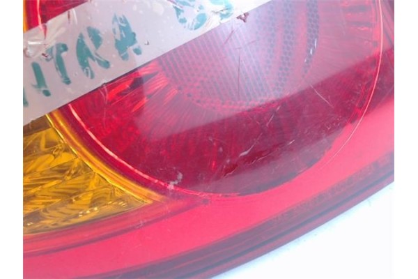 Recambio de piloto trasero izquierdo para hyundai elantra (xd) referencia OEM IAM 924112D200  