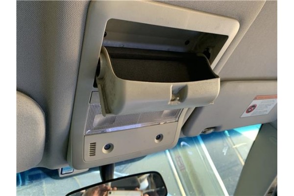 Recambio de luz delantero central techo para opel antara 2.2 selective referencia OEM IAM 96673771 96830908 