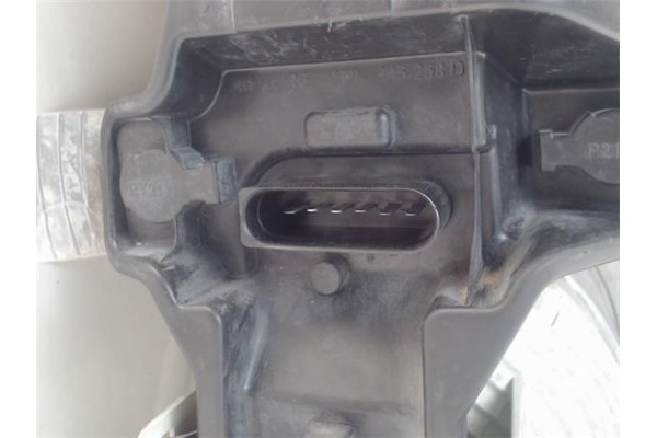 Recambio de piloto trasero derecho para volkswagen touran (1t1) 2.0 tdi referencia OEM IAM 1T0945096N GP0827 1T09445096J , AUDI 