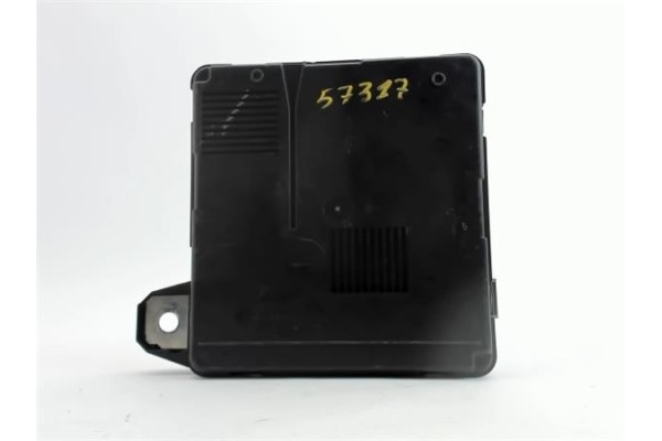 Recambio de caja fusibles/rele para renault scenic ii (jm) 1.9 dci (jm12, jm0g) referencia OEM IAM 8200306032  