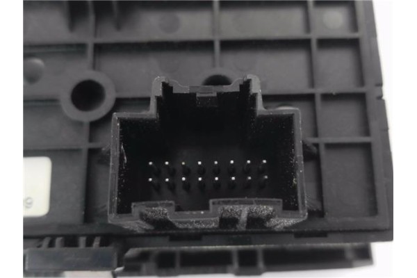 Recambio de mando de luces para opel antara 2.2 selective referencia OEM IAM 20988679  