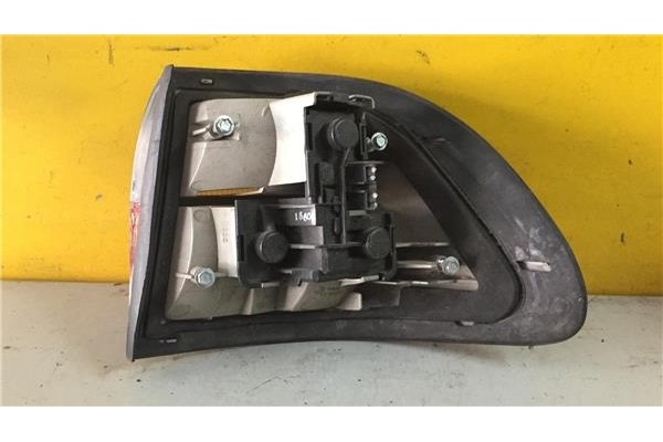 Recambio de piloto trasero izquierdo para opel omega b 2.0 dti 16v referencia OEM IAM GM45285  