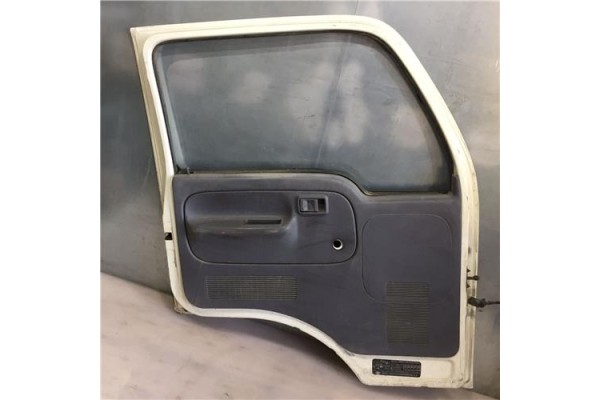Recambio de puerta delantero izquierda para nissan cabstar caja/chasis (f23) 2.0 referencia OEM IAM  F23 