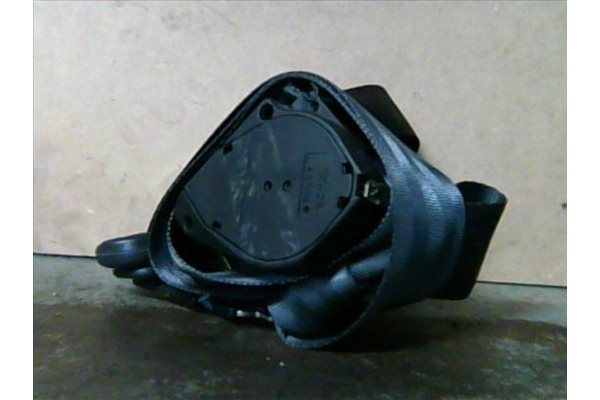 Recambio de cinturon seguridad trasero central para renault clio iii 1.5 dci referencia OEM IAM   
