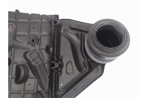 Recambio de carcasa filtro aire para volkswagen polo v (6c1) 1.0 bluemotion referencia OEM IAM 6C0129618A  