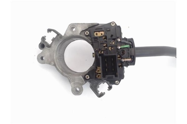 Recambio de mando limpiaparabrisas para mercedes-benz clase e (bm 210) berlina 2.6 240 (210.062) referencia OEM IAM a2105450110 