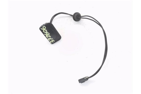 Recambio de maneta exterior porton para opel antara 2.2 selective referencia OEM IAM 42399675 95389437 