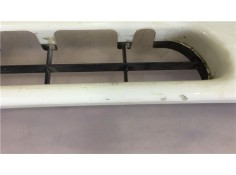 Recambio de rejilla capo para nissan terrano ii (r20) 2.7 td 4wd referencia OEM IAM 623100F025  