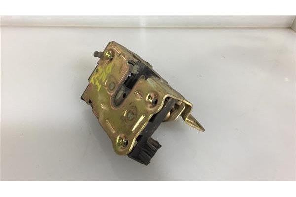 Recambio de cierre electromagnetico trasero izquierdo para renault 19 i chamade (l53_) 1.4 referencia OEM IAM   