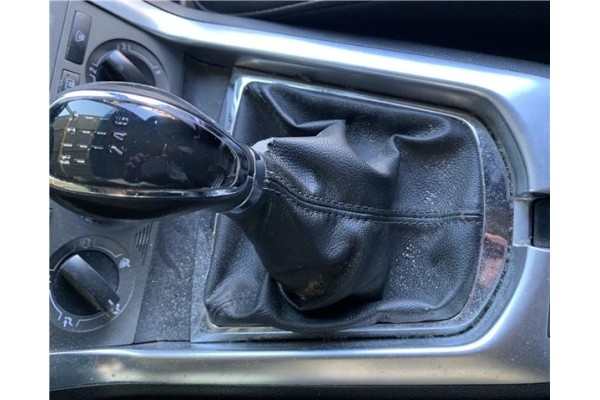 Recambio de palanca de cambio para opel antara 2.2 selective referencia OEM IAM 25194972 22799208 Recambio de palanca de cambio para opel antara 2.2 selective referencia OEM IAM 25194972 22799208
