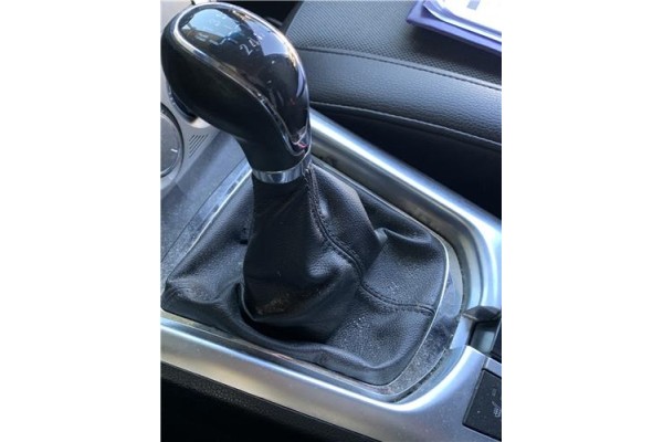 Recambio de palanca de cambio para opel antara 2.2 selective referencia OEM IAM 25194972 22799208 